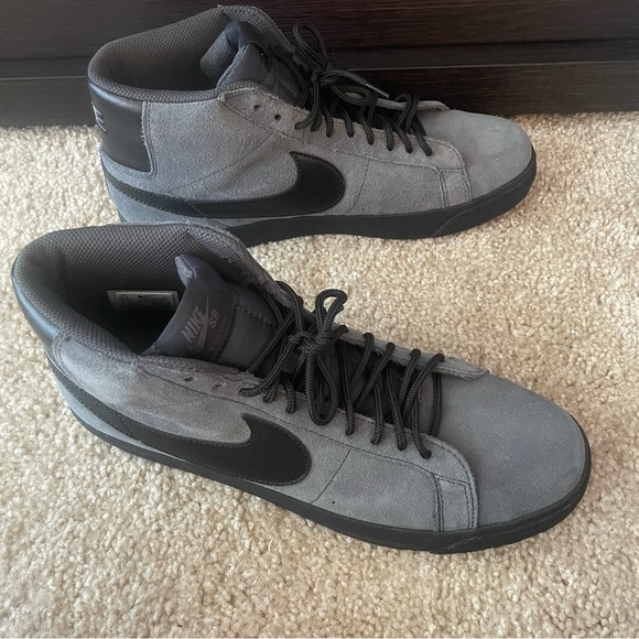 NIKE SB - BLAZER MID - Picture 2 of 7